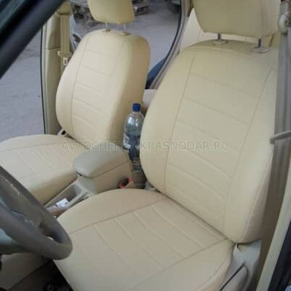 Чехлы Автопилот на Toyota RAV 4 2 (XA20) (2000-2006)
